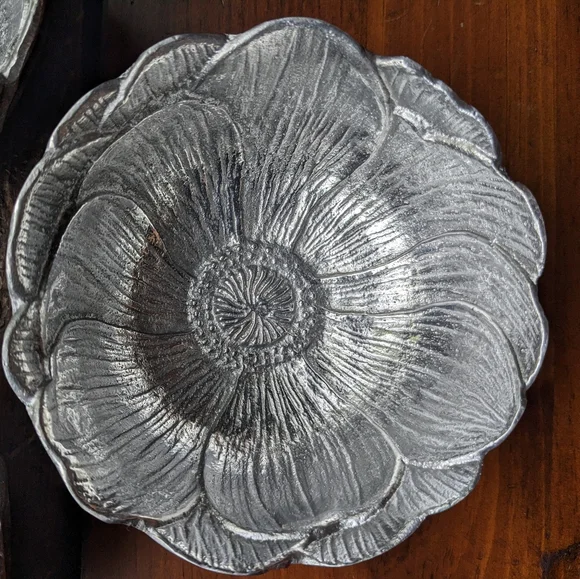 3 Martha Stewart Silver Floral Nut Bowls - Picture 3 of 12